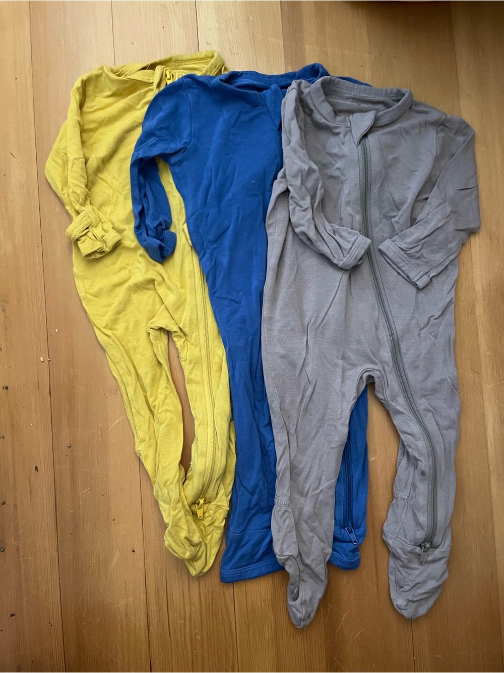 Kyte Baby Kids One-Piece Footed Zipper Sleepsuit - Yellow, Blue, Gray
